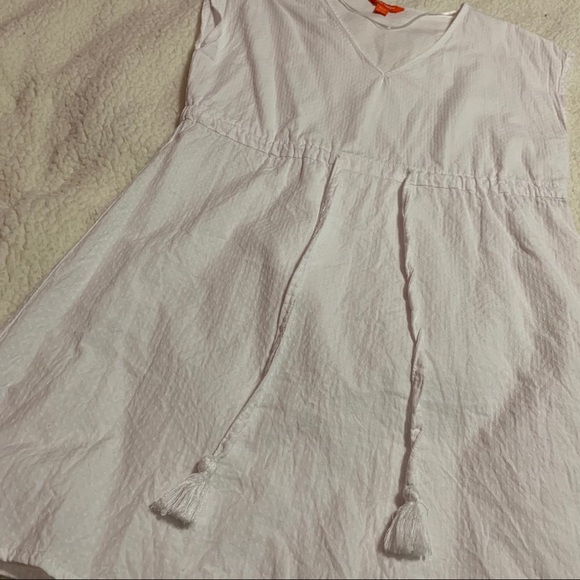 WHITE DRAWSTRING DRESS - Picture 2 of 3